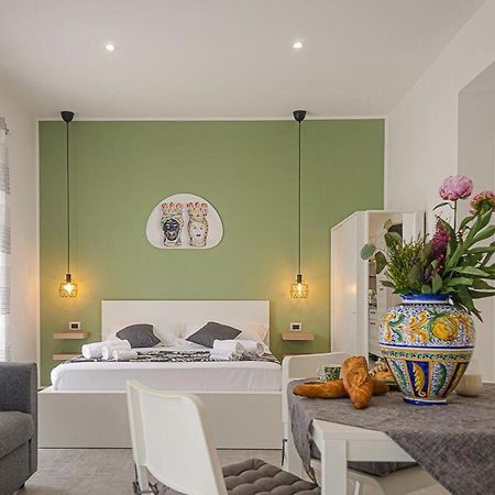 קאסיבילה Sunrise Luxury Apartments מראה חיצוני תמונה