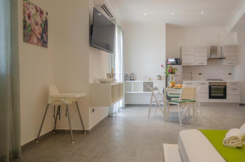 קאסיבילה Sunrise Luxury Apartments מראה חיצוני תמונה